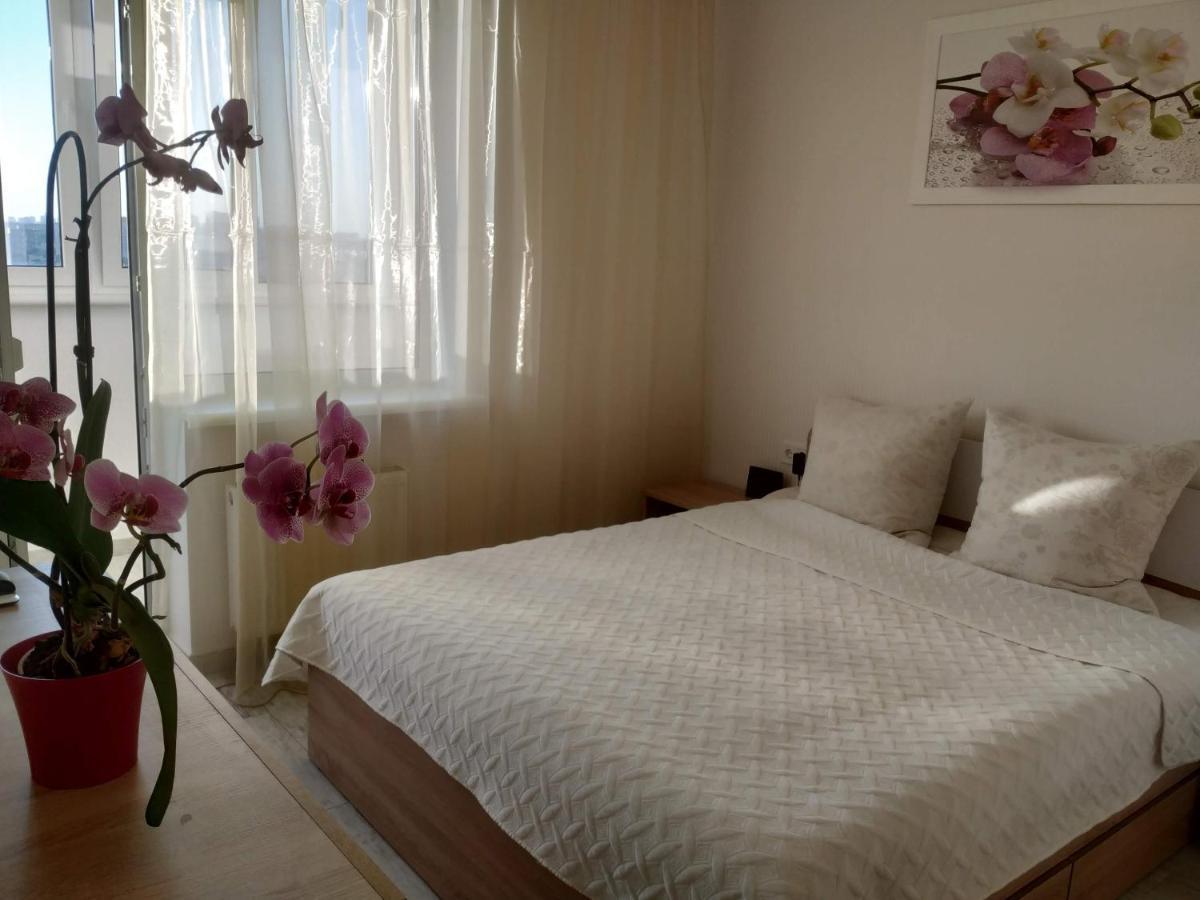 Apartment Kiev Studio With City View Ngoại thất bức ảnh